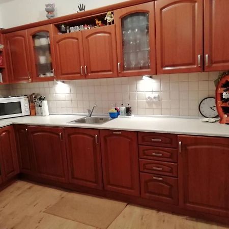 Къща В Центъра На Стрелча, Джакузи С Минерална Вода Ngoại thất bức ảnh
