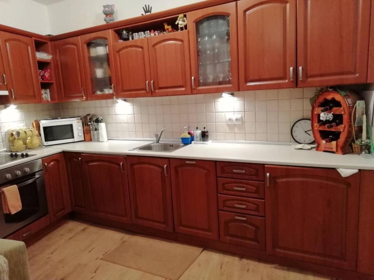 Къща В Центъра На Стрелча, Джакузи С Минерална Вода Ngoại thất bức ảnh