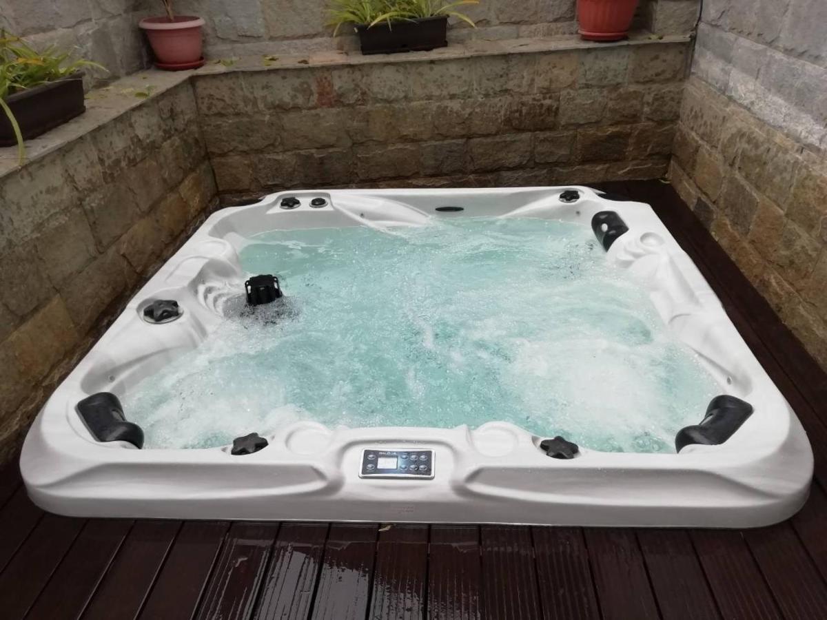 Къща В Центъра На Стрелча, Джакузи С Минерална Вода Ngoại thất bức ảnh